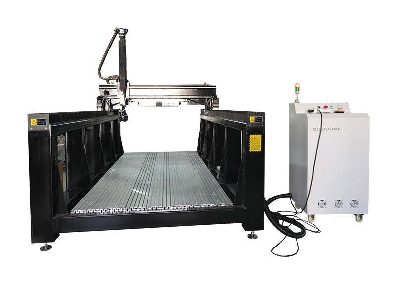 Large format three-dimensional five-axis laser cutting machine